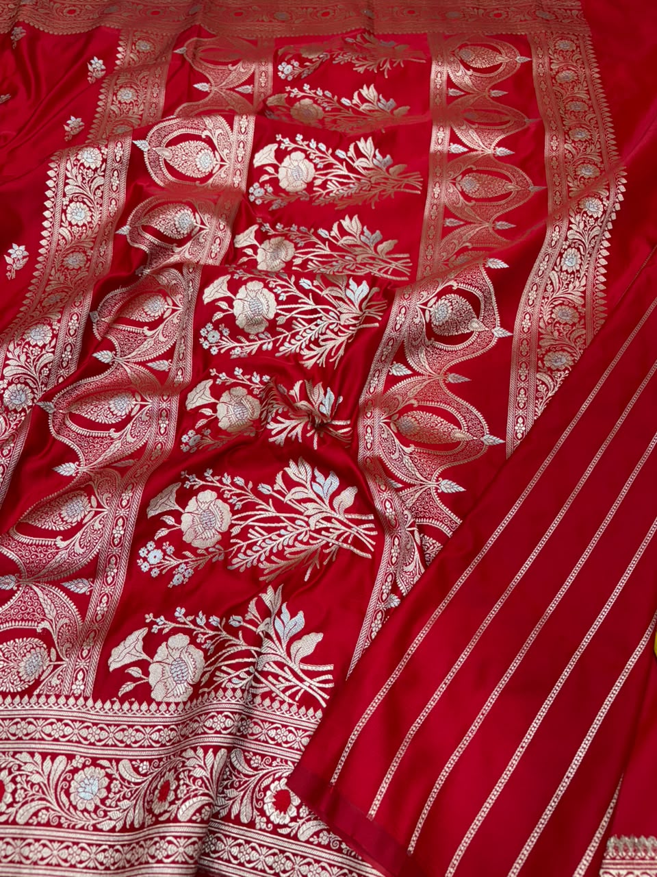 Premium Banarasi Mashru Katan Silk Saree Allover Zari Minakari Weave