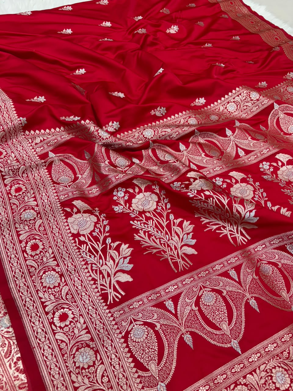 Premium Banarasi Mashru Katan Silk Saree Allover Zari Minakari Weave