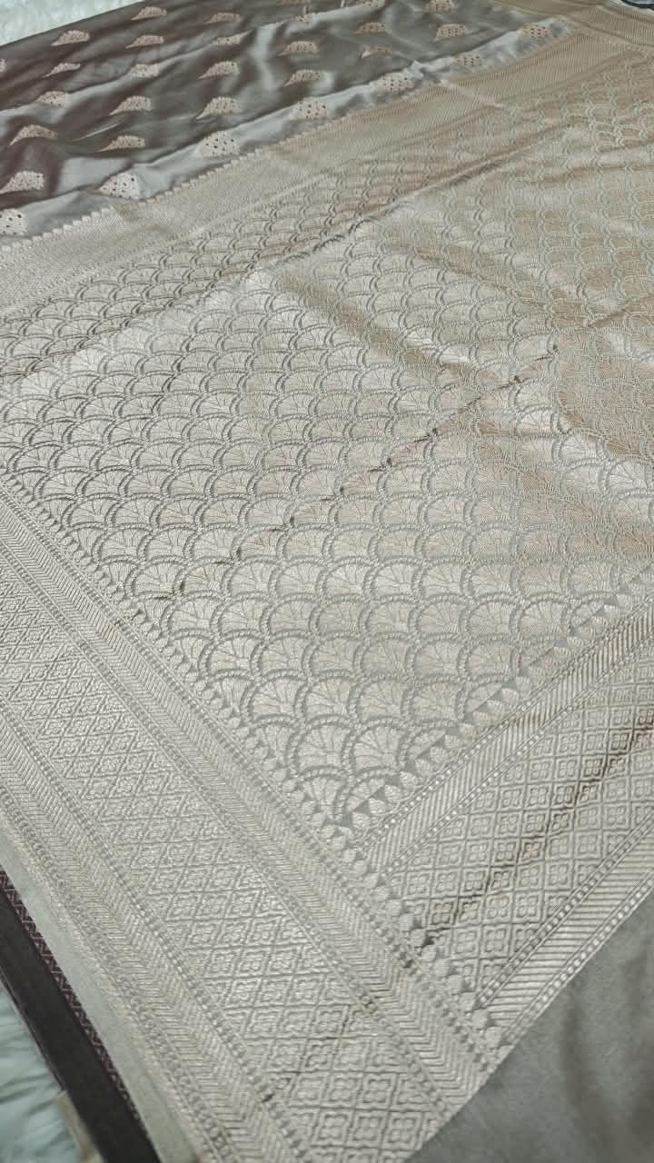 Premium Banarasi Mashru Katan Silk Saree Allover Zari Minakari Weave