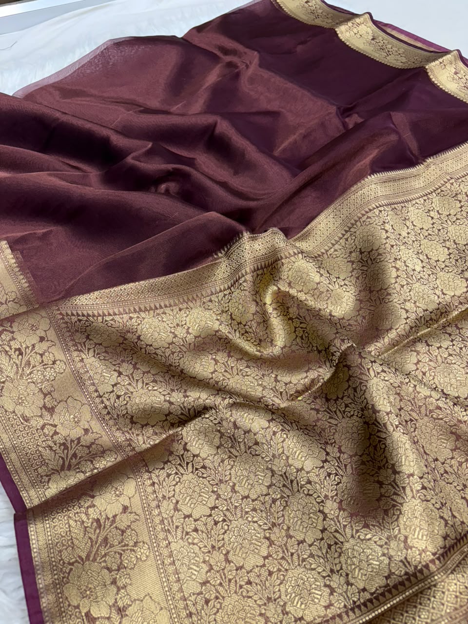 Premium Banarasi Pure Tissue Silk Saree Allover Border and Pallu Resmi Zari Weave