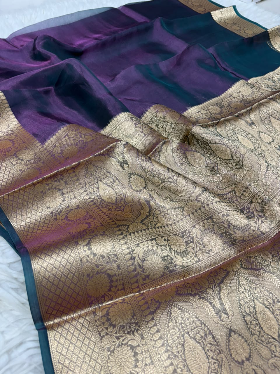 Premium Banarasi Pure Tissue Silk Saree Allover Border and Pallu Resmi Zari Weave
