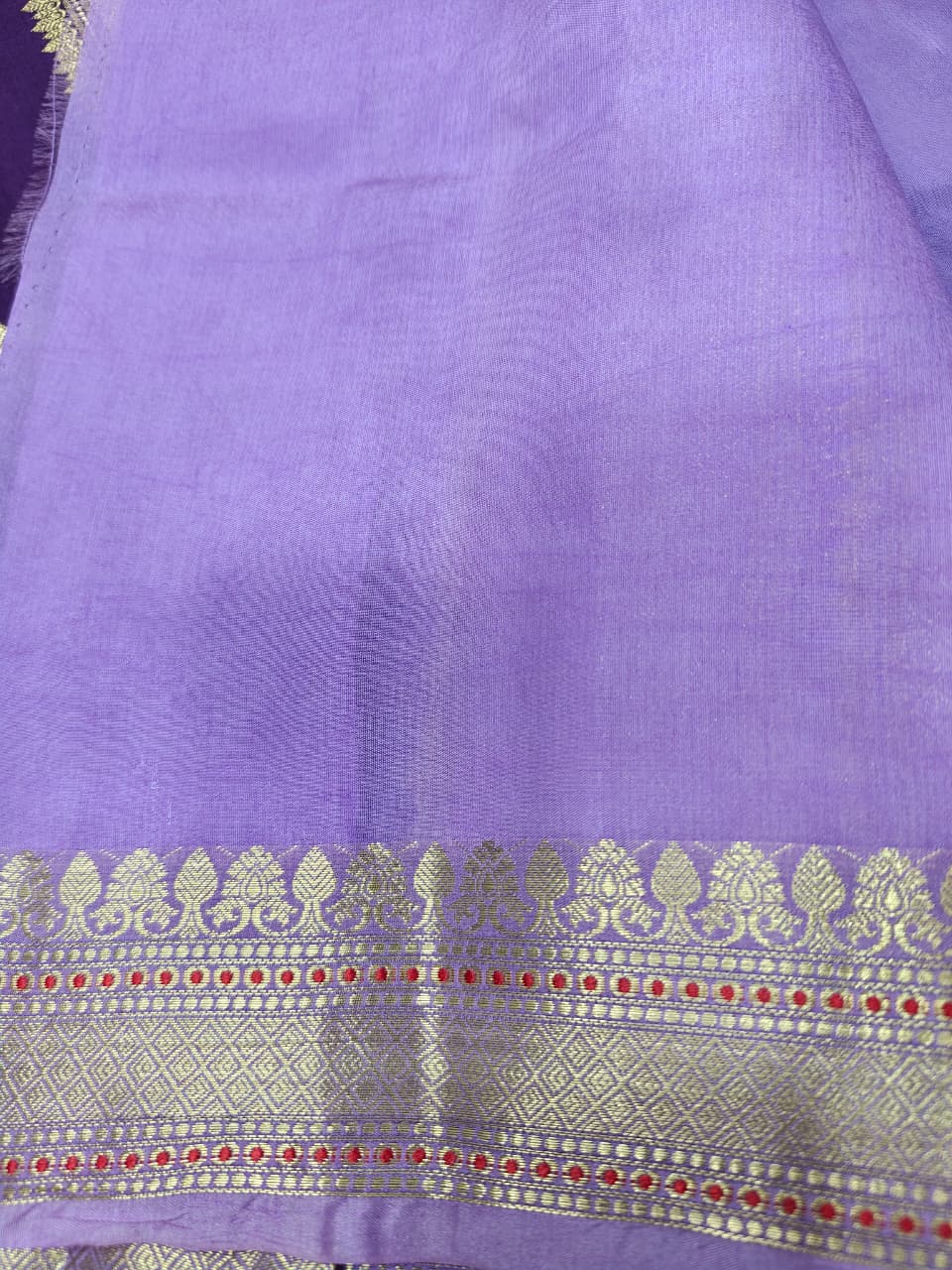 Elegant Viscose Silk Saree with Banarasi Weave