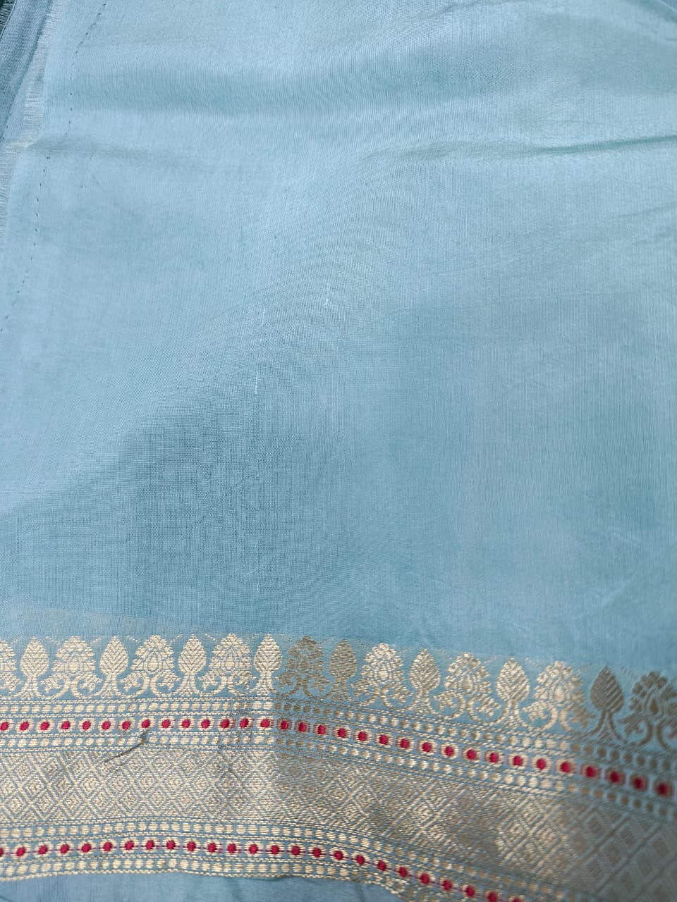 Elegant Viscose Silk Saree with Banarasi Weave