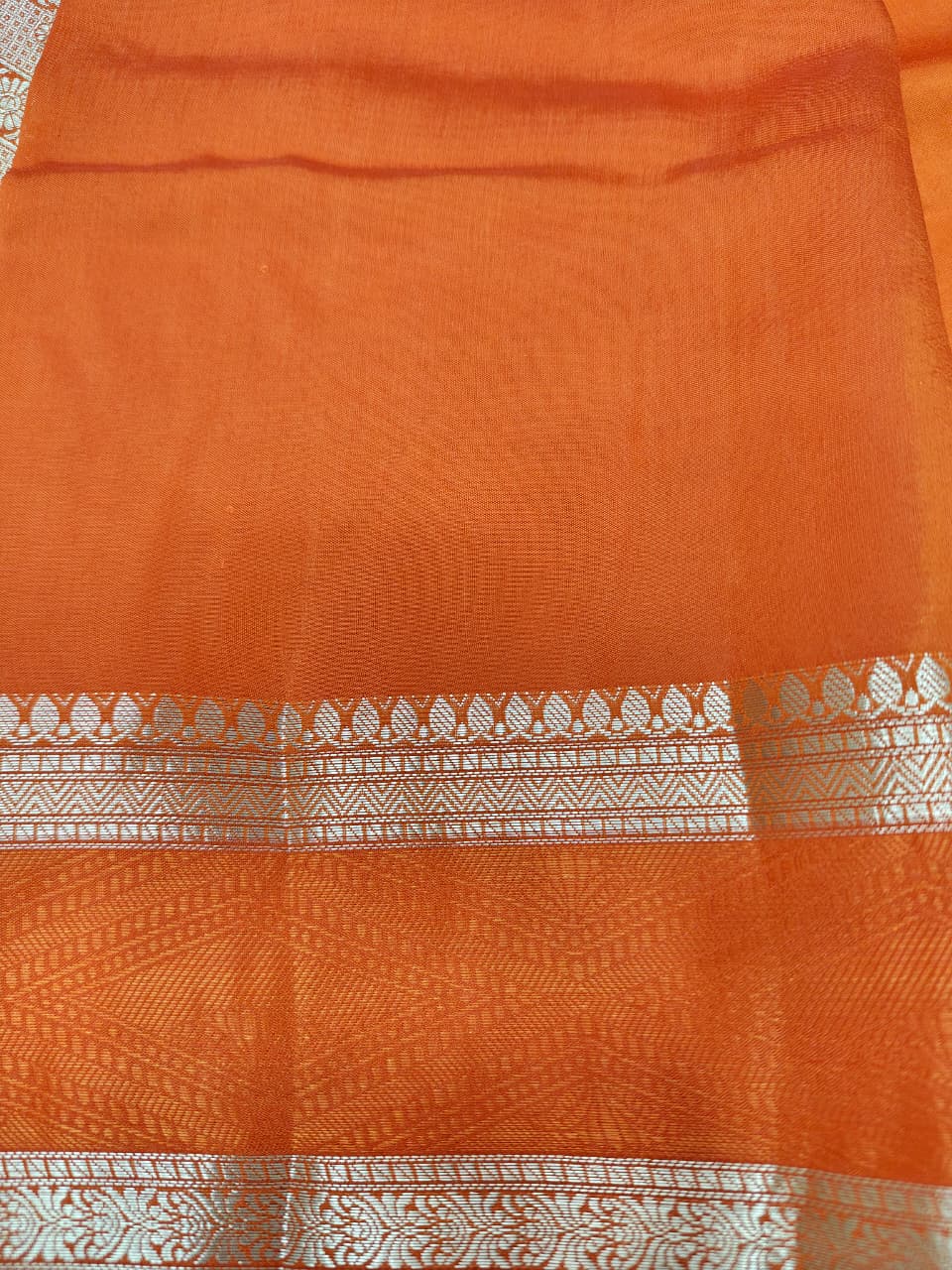 Elegant Viscose Silk Saree with Banarasi Weave