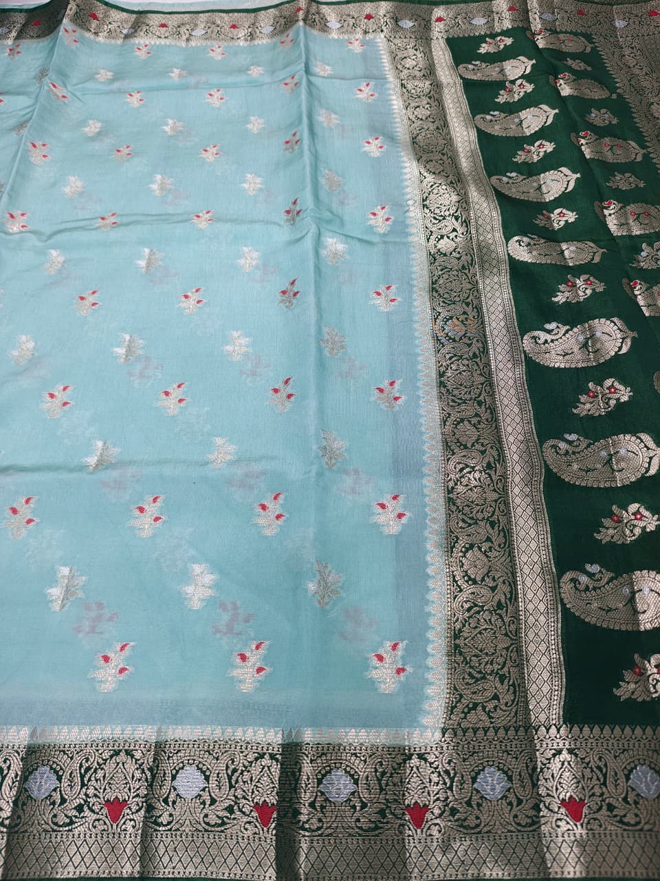 Elegant Viscose Silk Saree with Banarasi Weave