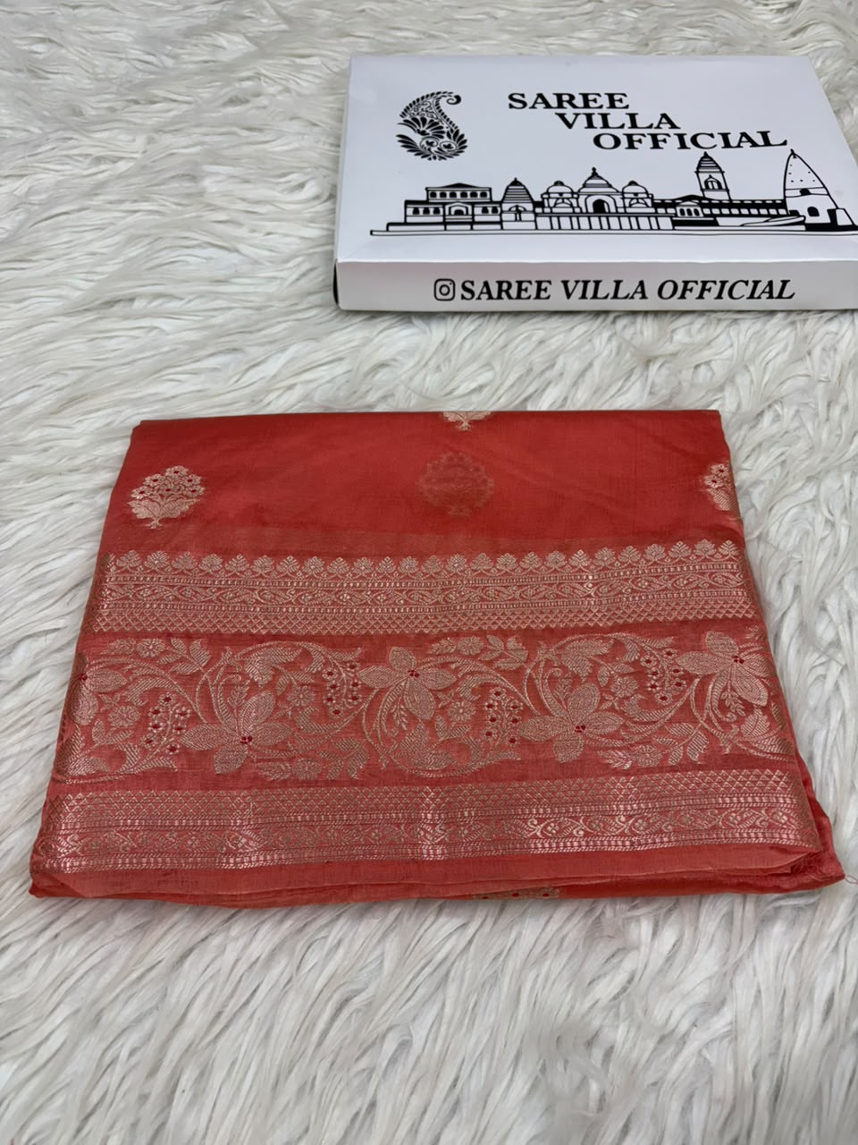 Premium Viscose Silk Allover Zari Weave Buta Pattern Design Saree