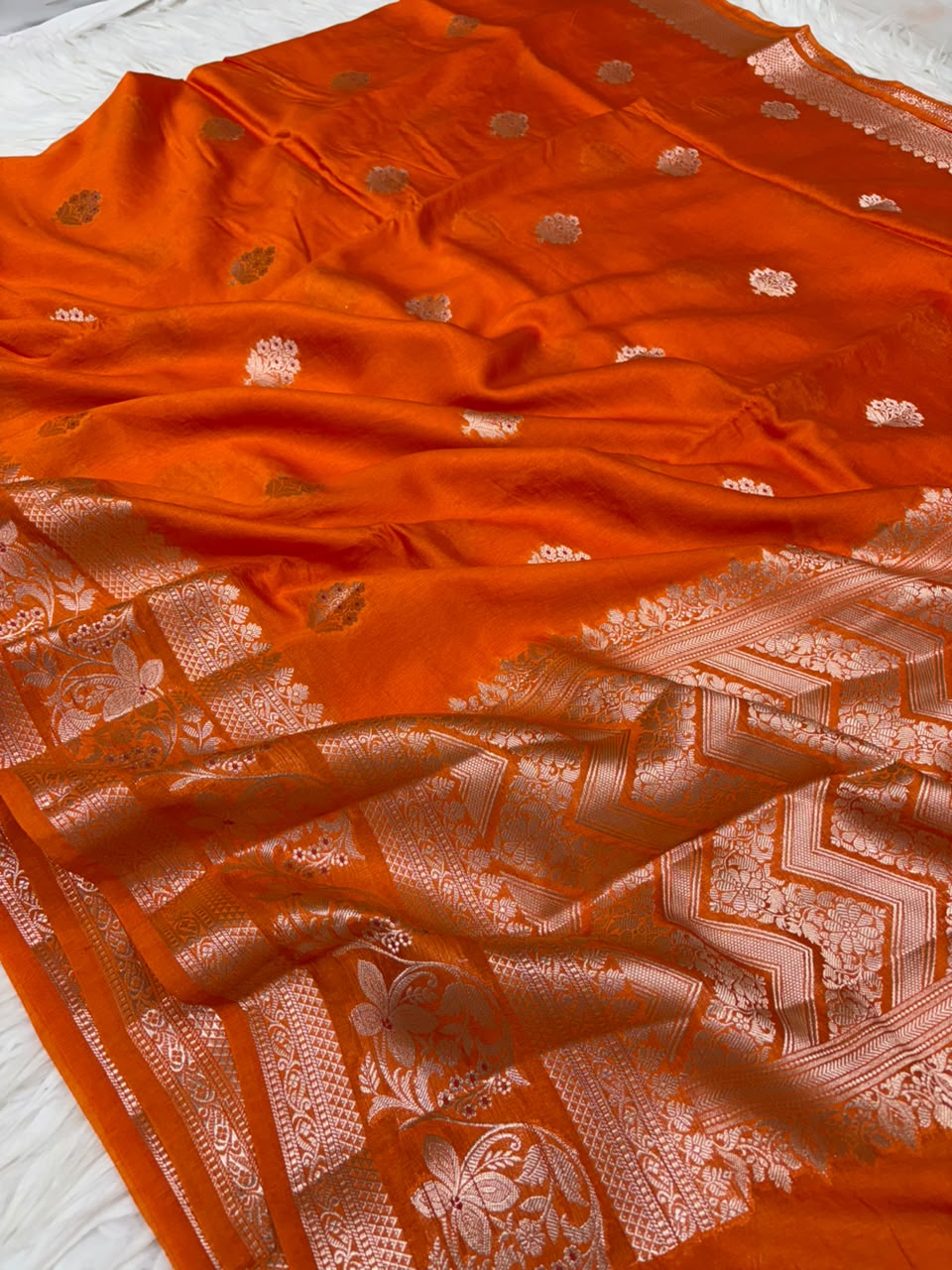Premium Viscose Silk Allover Zari Weave Buta Pattern Design Saree