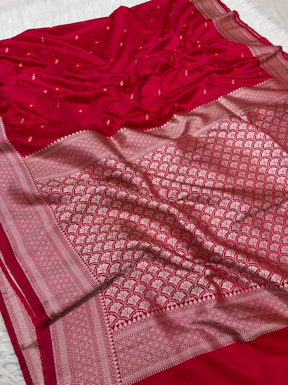 Premium Banarasi Mashru Katan Silk Saree Allover Zari Minakari Weave